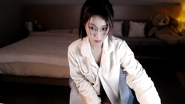 Lucky-baby online show from 01-17-25, 05:08