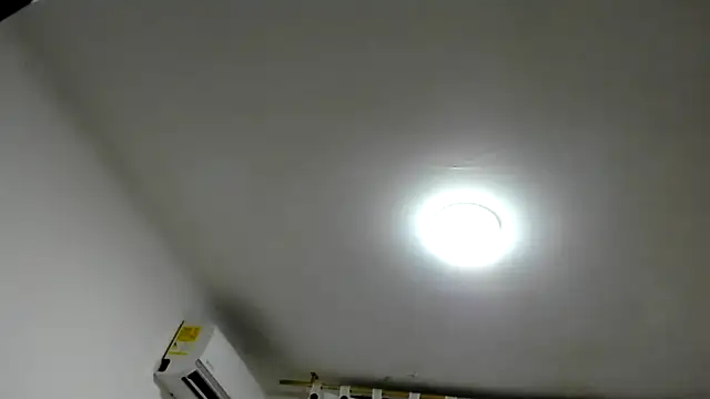 Snapshot of Brianrosex chatting on 09-19-25, 02:48 Brianrosex online show from 09-19-25, 02:48