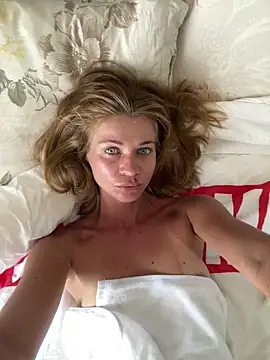 -OliWow- online show from 03-09-25, 08:51