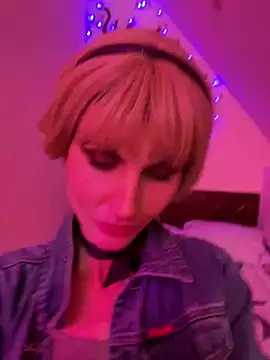 Kamila151 online show from 01-10-25, 09:31