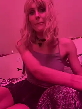 Kamila151 online show from 01-04-25, 10:45