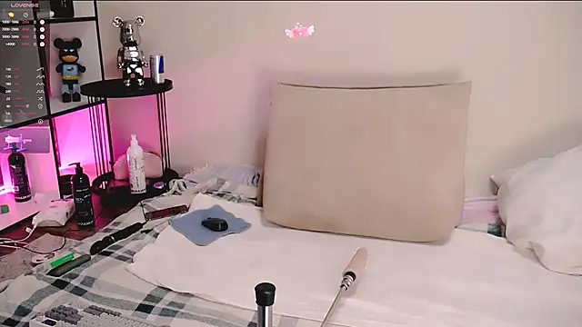 viamoon online show from 02-18-26, 03:37