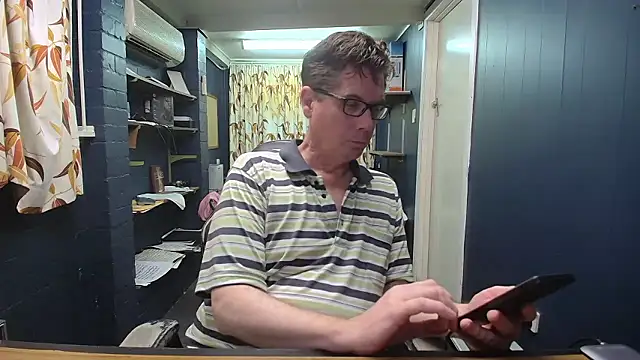 tilobinder online show from 01-17-26, 03:15