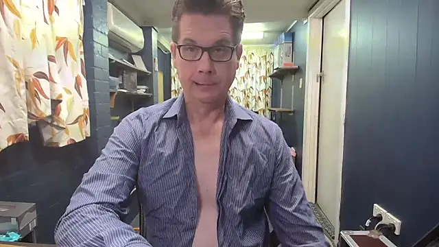 tilobinder online show from 11-07-25, 01:15