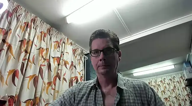 Snapshot of tilobinder chatting on 12-08-24, 11:35 tilobinder online show from 12-08-24, 11:35