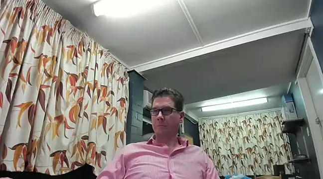 Snapshot of tilobinder chatting on 01-23-25, 12:52 tilobinder online show from 01-23-25, 12:52