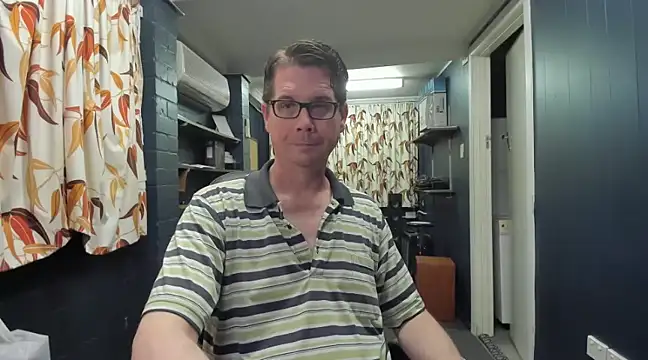 Snapshot of tilobinder chatting on 12-07-24, 12:07 tilobinder online show from 12-07-24, 12:07