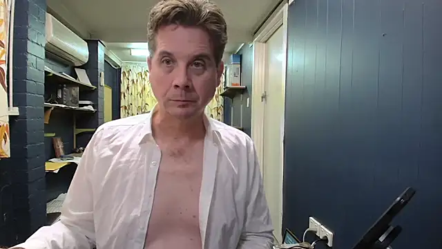 Snapshot of tilobinder chatting on 03-14-26, 03:18 tilobinder online show from 03-14-26, 03:18