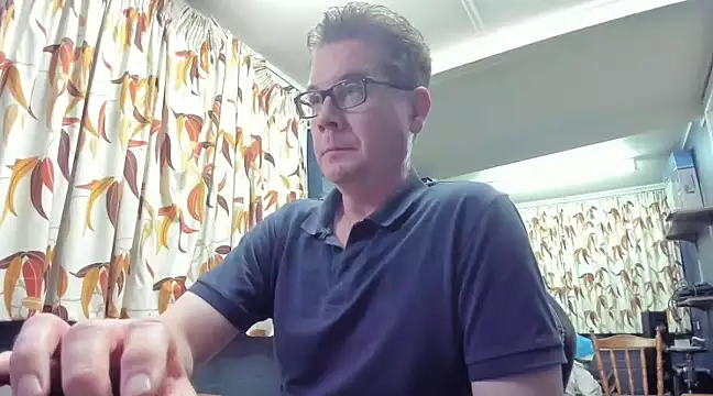 Snapshot of tilobinder chatting on 01-03-25, 01:24 tilobinder online show from 01-03-25, 01:24