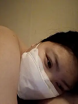 hello098712 online show from 05-08-26, 03:16