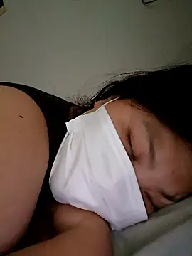 hello098712 online show from 10-10-25, 02:56