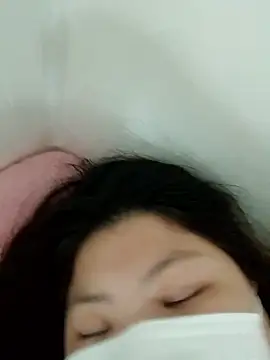 hello098712 online show from 10-10-25, 04:08