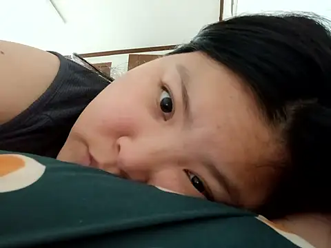 hello098712 online show from 10-08-25, 01:01