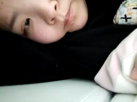 hello098712 online show from 02-15-26, 12:15