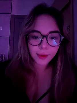 CutiePie3 online show from 10-03-25, 08:43