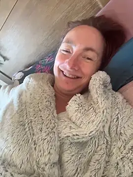 LouiseTswing online show from 03-26-26, 07:50