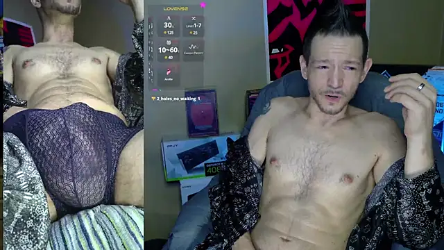 Snapshot of MasterForgedRayy chatting on 01-24-25, 04:05 MasterForgedRayy online show from 01-24-25, 04:05