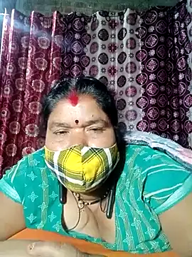 Snapshot of Hot_Falguni chatting on 02-17-25, 04:09 Hot Falguni online show from 02-17-25, 04:09