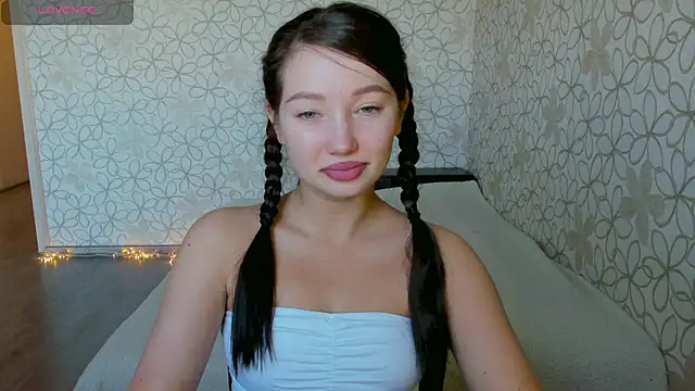 Lissa Cristal online show from 05-19-26, 12:12