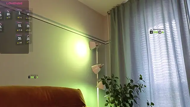 Snapshot of Your_dream_Alice chatting on 03-12-25, 06:51 Your dream Alice online show from 03-12-25, 06:51