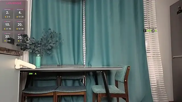 Snapshot of Your_dream_Alice chatting on 03-22-25, 05:41 Your dream Alice online show from 03-22-25, 05:41