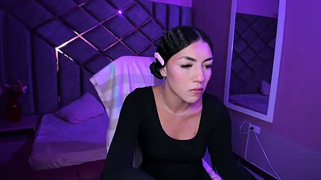 Poly Sasha  online show from 02-13-26, 04:34