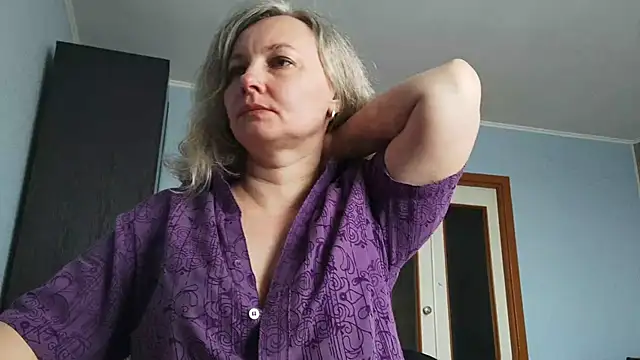 EdithManning online show from 03-19-26, 07:41