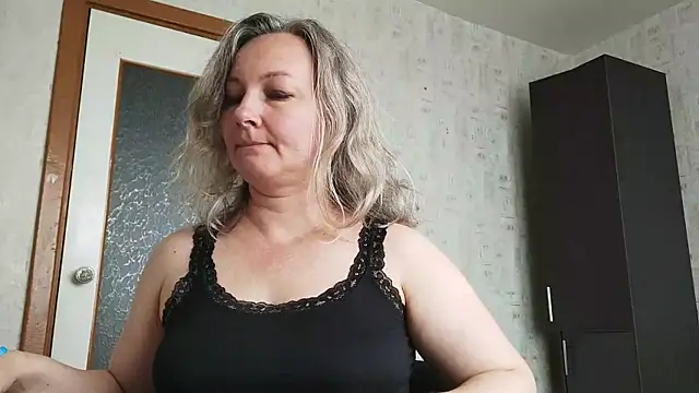 EdithManning online show from 07-19-26, 06:22