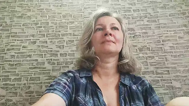 EdithManning online show from 09-15-25, 05:19