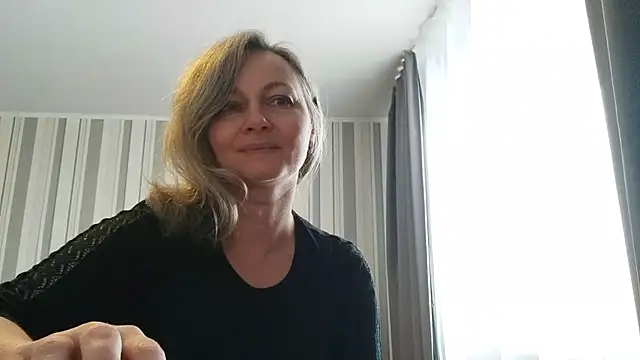 EdithManning online show from 01-13-26, 01:15