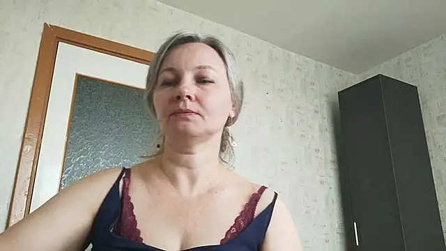 EdithManning online show from 06-22-26, 06:32