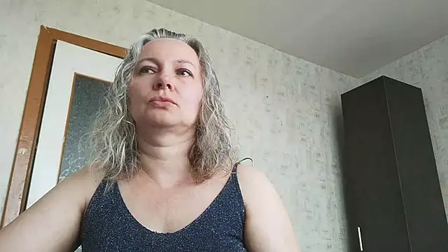 EdithManning online show from 05-29-26, 05:57