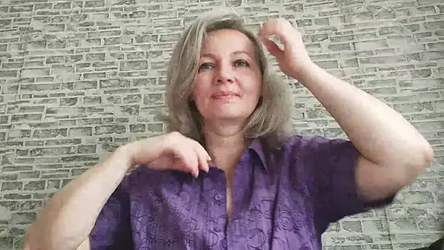 EdithManning online show from 09-26-25, 05:25