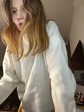 princessaalicc online show from 02-04-25, 09:41