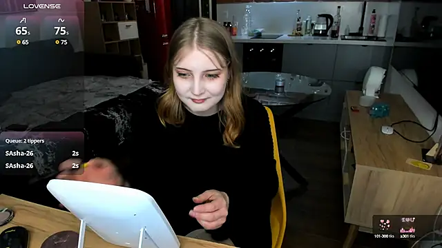 princessaalicc online show from 02-17-25, 06:17