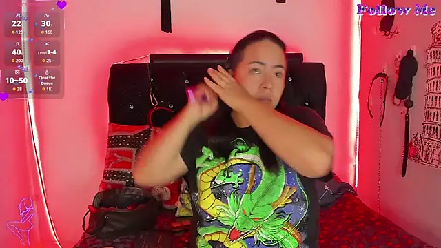 katieeandsharonn online show from 03-04-26, 01:08