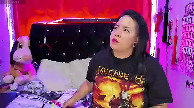 katieeandsharonn online show from 02-11-25, 01:09