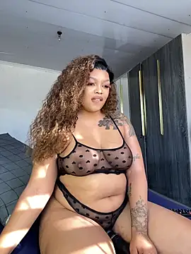 Snapshot of Naughty-Mel chatting on 10-25-25, 05:39 Naughty-Mel online show from 10-25-25, 05:39