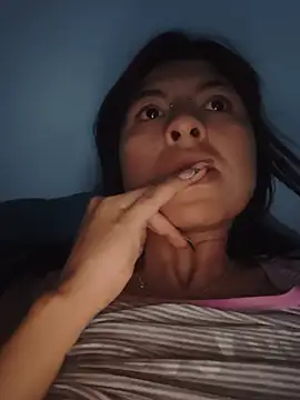 Snapshot of maria_lasexy chatting on 06-18-26, 11:15 maria lasexy online show from 06-18-26, 11:15