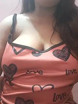 Hot-Anuska online show from 04-21-26, 04:13