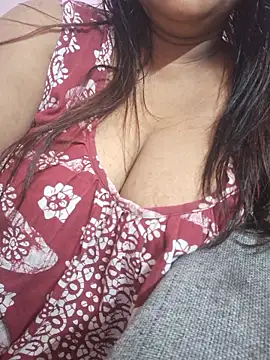 Hot-Anuska online show from 06-04-26, 01:49