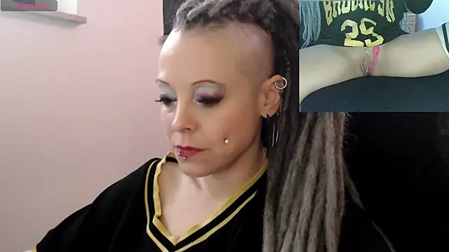 EdgesOfReality online show from 01-13-26, 09:57