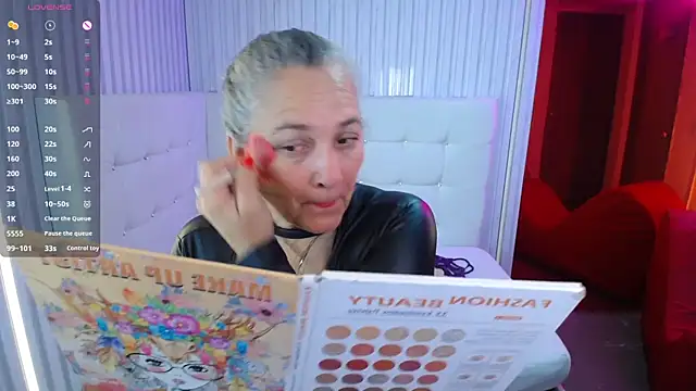 miisevvie  online show from 01-14-26, 02:48