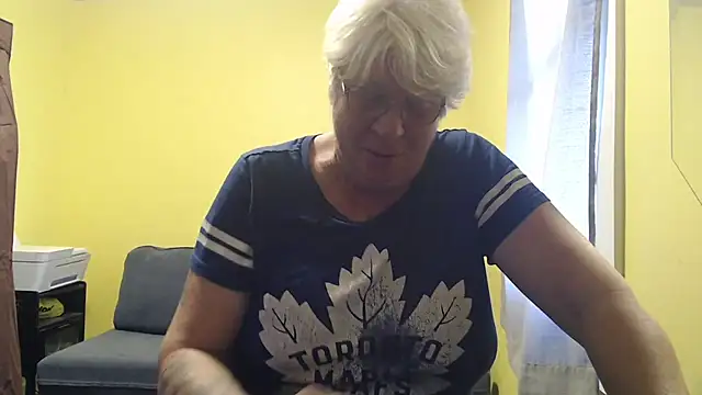 canadiancougar1965 online show from 12-01-25, 01:45