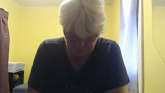 canadiancougar1965 online show from 12-02-25, 02:52