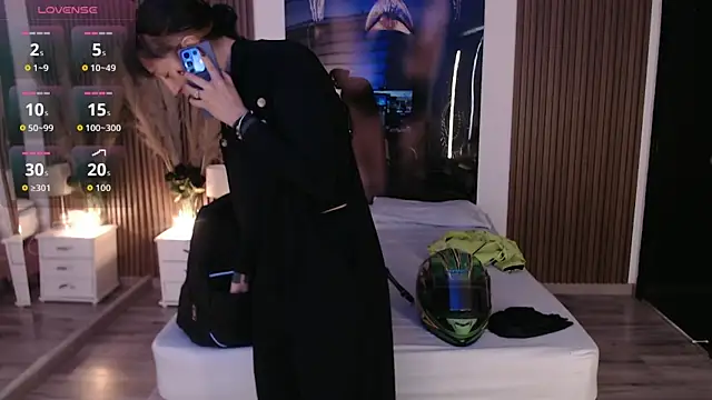 Sam mansson66 online show from 12-20-25, 02:42