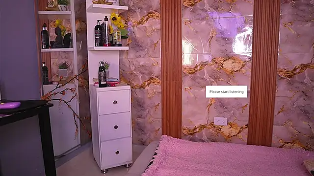 zoey-fox online show from 02-22-26, 11:06