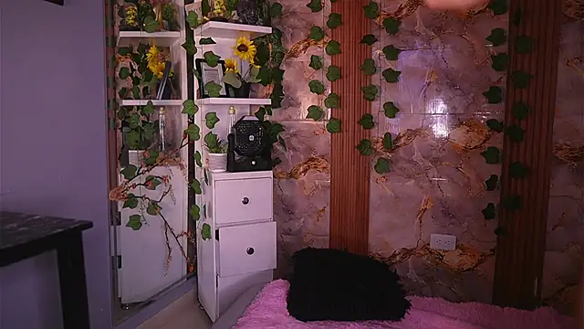 Snapshot of zoey-fox chatting on 06-29-26, 12:39 zoey-fox online show from 06-29-26, 12:39