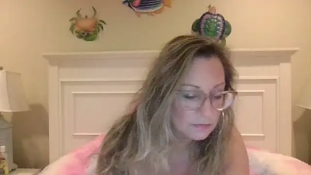 Snapshot of Aleesa_milfxo chatting on 02-28-25, 02:53 Aleesa milfxo online show from 02-28-25, 02:53