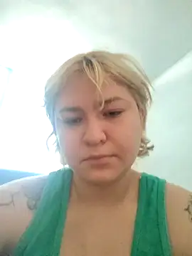 iDogrose21 online show from 12-14-25, 05:51